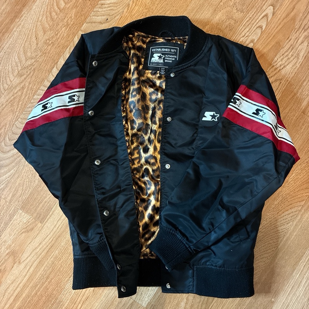 STARTER Black Jacket with Red and White Accents